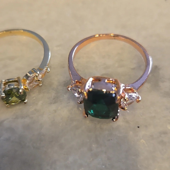 Womens zirconia rings New size 9 Lot SALE - Picture 8 of 12